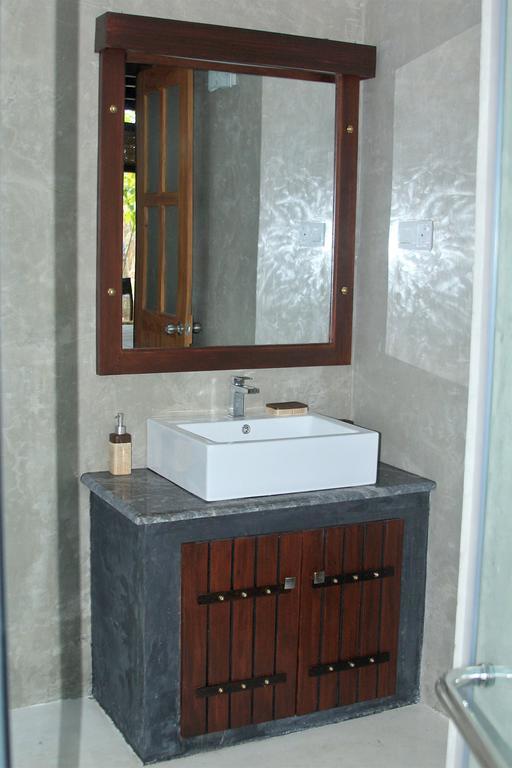 Elegant Hamlets Home Stay Chilaw Kültér fotó