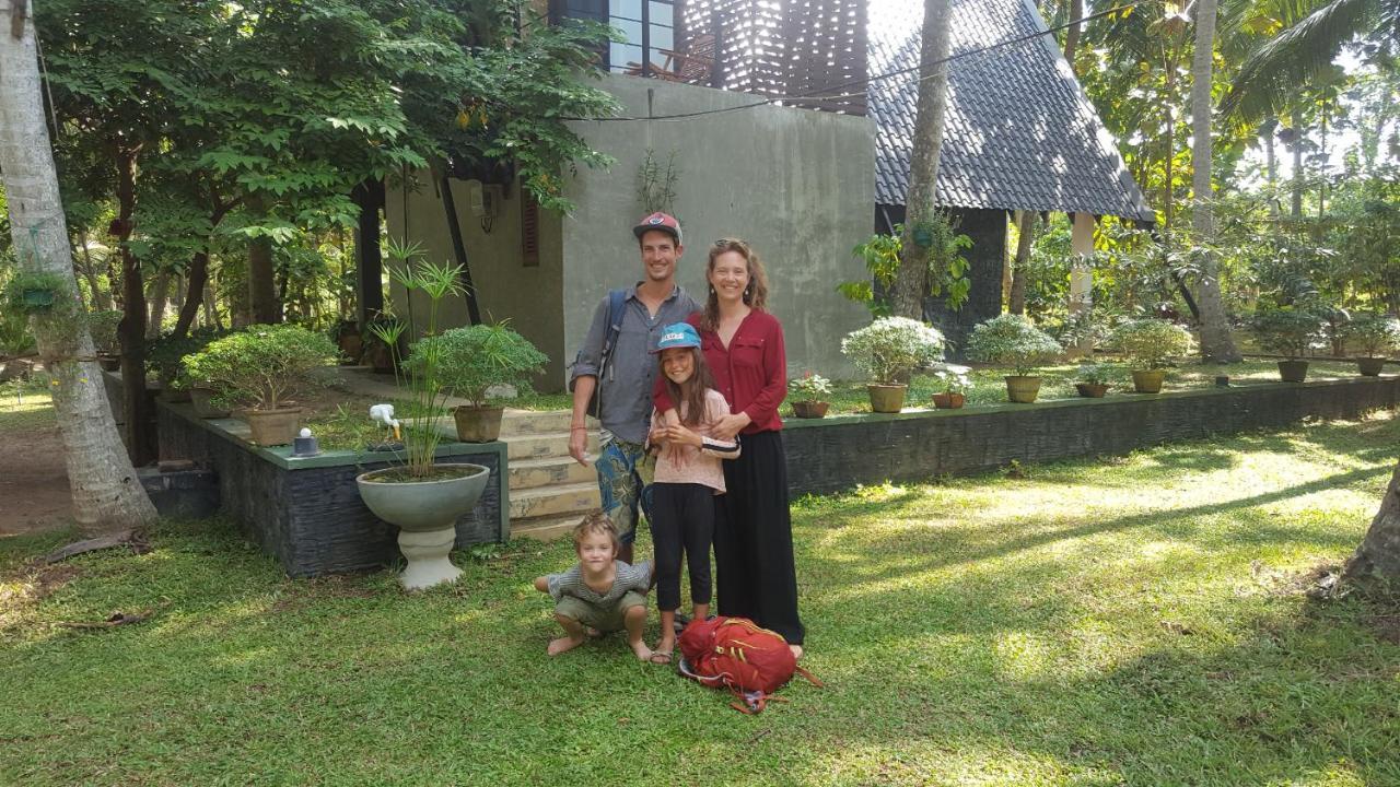 Elegant Hamlets Home Stay Chilaw Kültér fotó